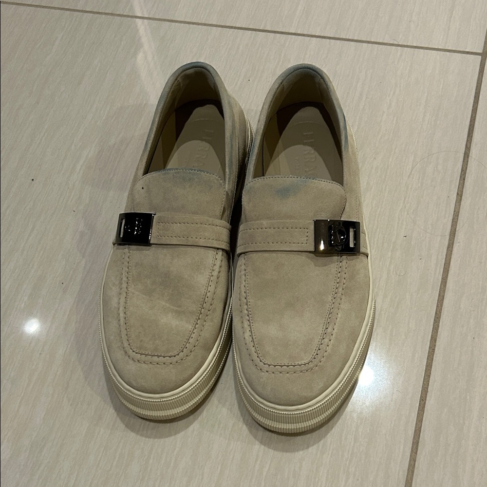 Men's Ferragamo Beige Loafer